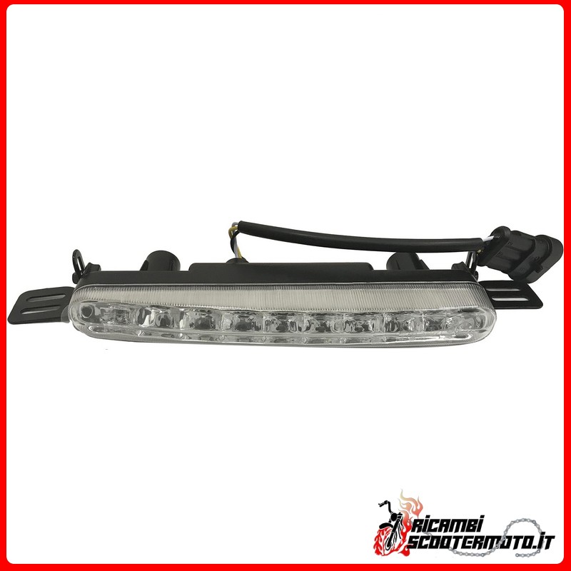 FRONT RIGHT LED SPOTLIGHT DAYTIME LIGHT MICROCAR M8 FRONT RIGHT LED SPOTLIGHT DAYTIME LIGHT MICROCAR M8
