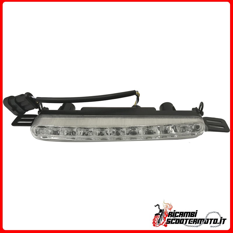 LEFT FRONT LED SPOTLIGHT DAYTIME LIGHT MICROCAR M8 LEFT FRONT LED SPOTLIGHT DAYTIME LIGHT MICROCAR M8