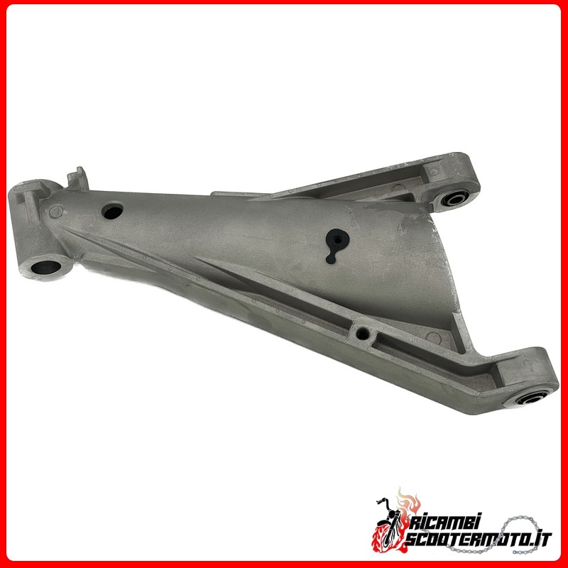 REAR SUSPENSION TRIANGLE ARM Microcar Due 2 P85 VH882B