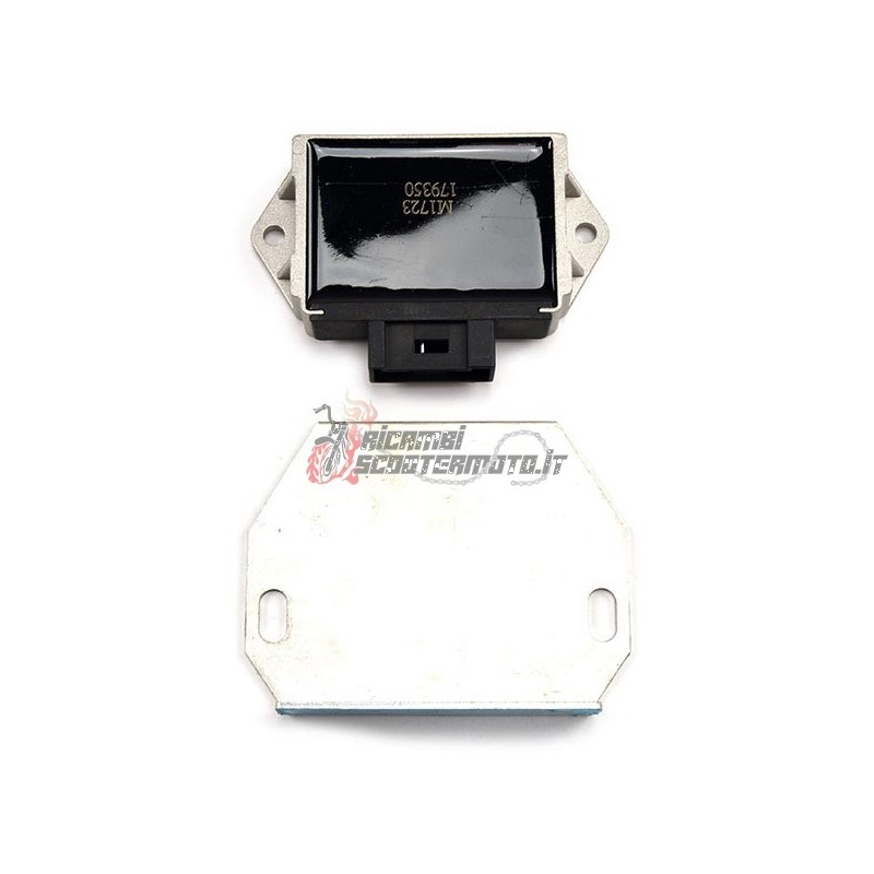 VOLTAGE REGULATOR MBK Thunder 125 2001-2002 VOLTAGE REGULATOR MBK Thunder 125 2001-2002